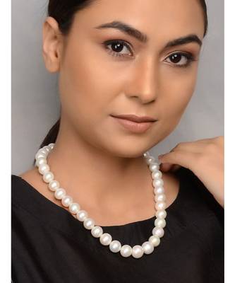 White Natural Pearls Inspired Necklace 1