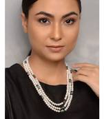 White And Green Gold Tone Pearl And Stone Necklace