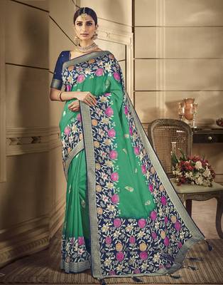 Green woven banarasi silk saree with blouse 1