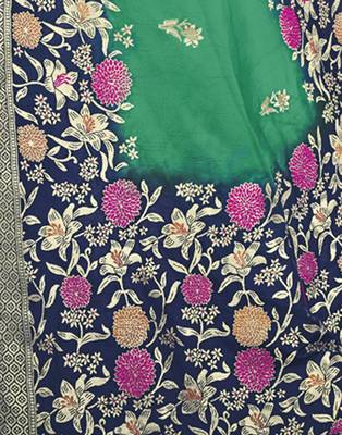 Green woven banarasi silk saree with blouse 4