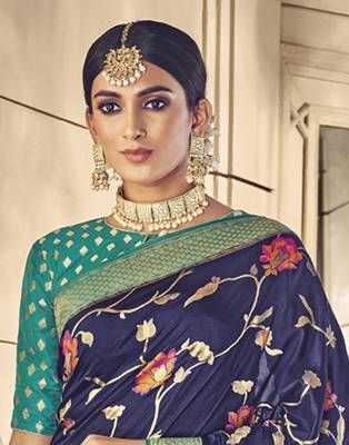   blue woven banarasi silk saree with blouse 3