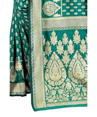 green woven jacquard saree with blouse 2