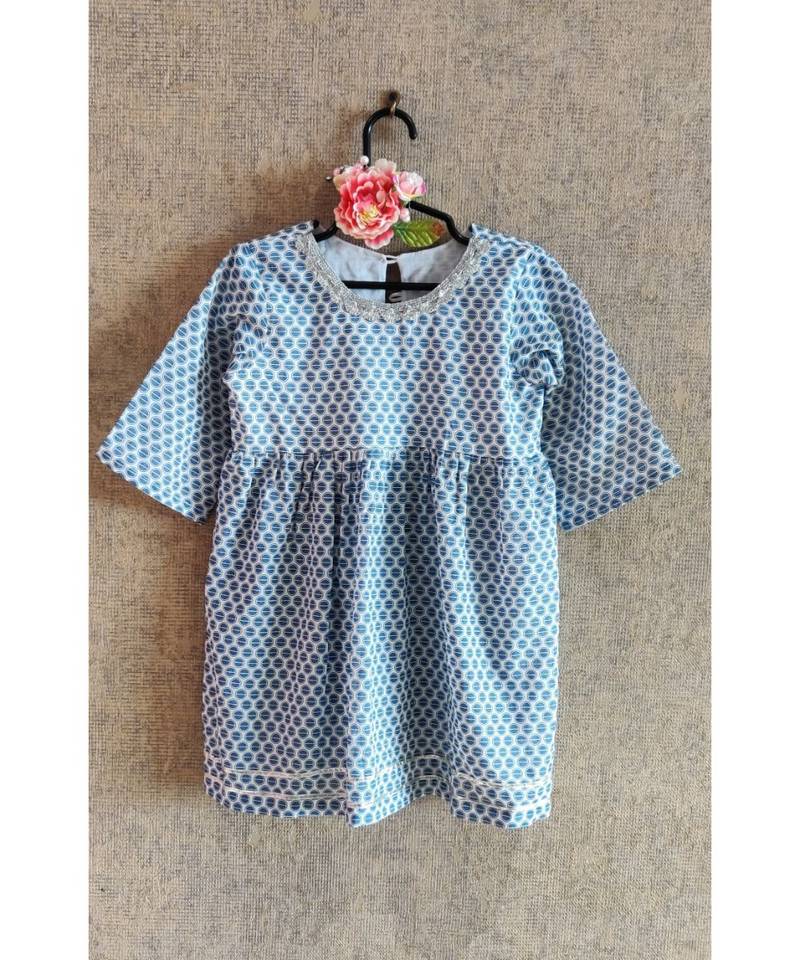 Blue And White Printed Kurta Set