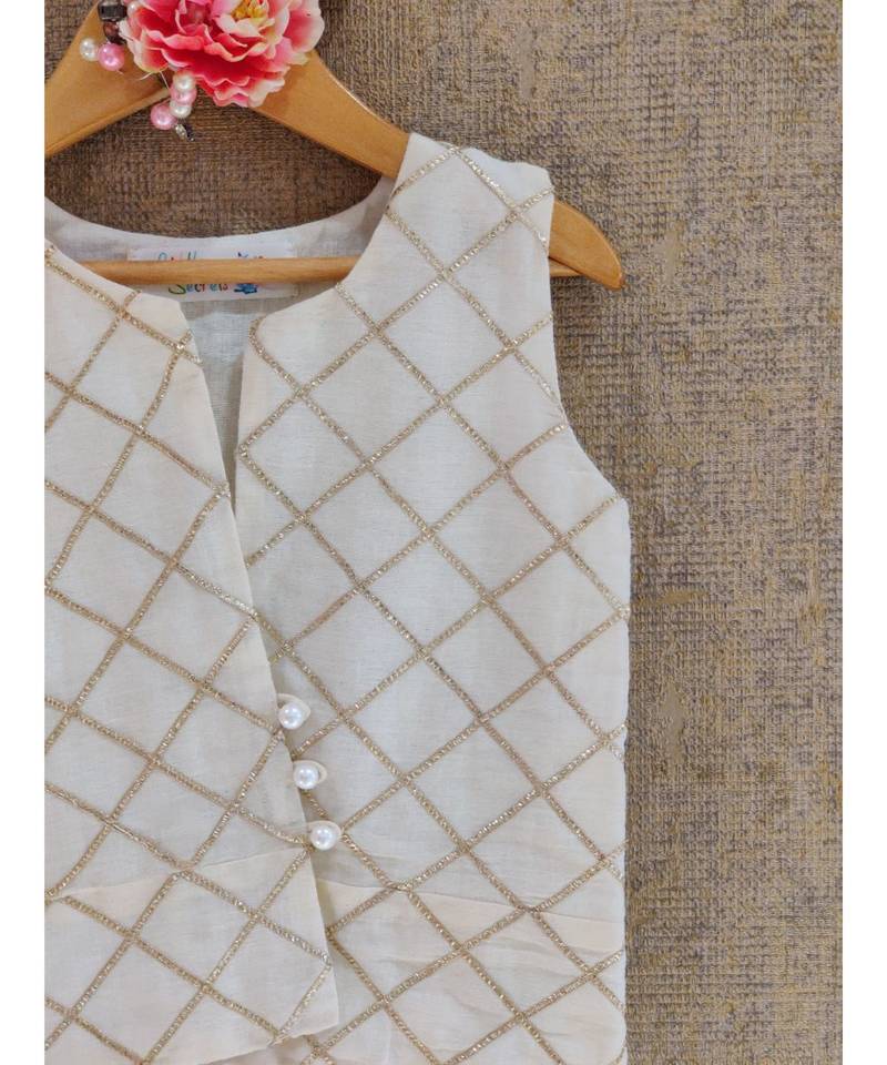 Cream Gota Top With Ghaghra