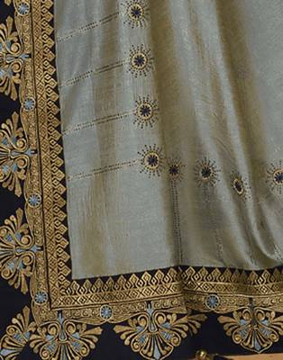 Grey embroidered silk blend saree with blouse 4