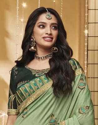 Green embroidered silk blend saree with blouse 3
