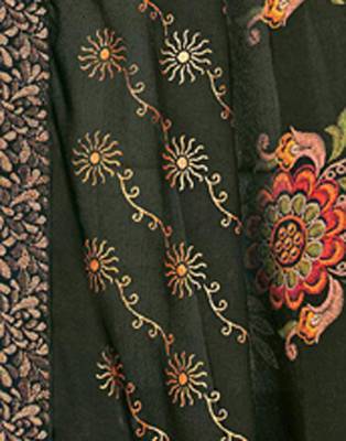 Dark green printed georgette saree with blouse 4
