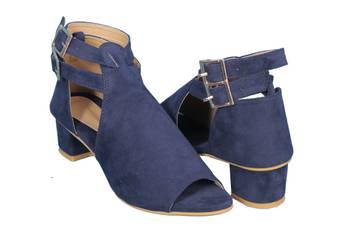 women and girls comfort heel boot  1
