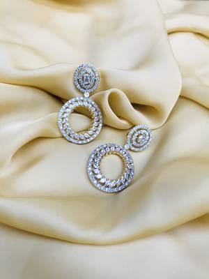 Gold earrings 1