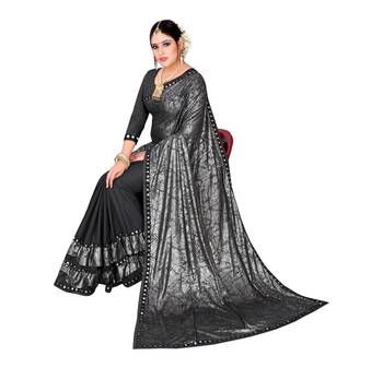 Grey printed lycra saree with blouse 5