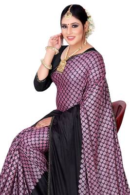 Purple printed lycra saree with blouse 5
