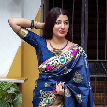 Blue woven banarasi silk saree with blouse 2