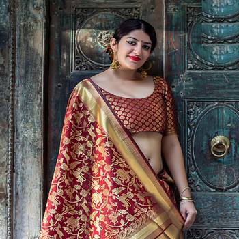Maroon woven banarasi silk saree with blouse 2