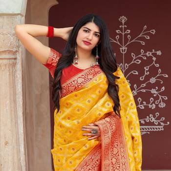 Yellow woven banarasi silk saree with blouse 3