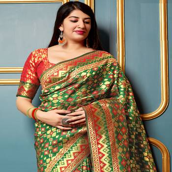 Green woven banarasi silk saree with blouse 2