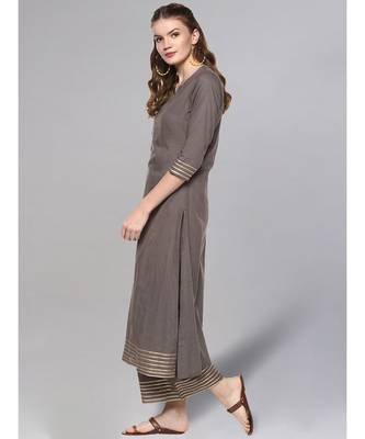 Grey Kurta Set With Printed Dupatta 4