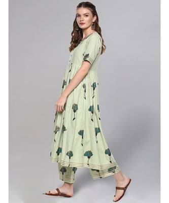 Printed Flared Kurta Set 4