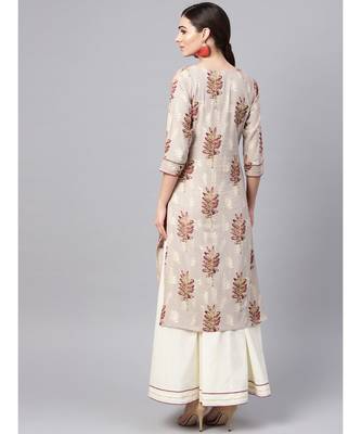 Floral Print Kurta With White Solid Skirt 5