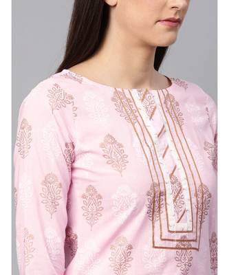 Baby Pink Printed Kurta With Gold Print Skirt 2