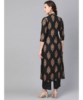Black Gold Print Kurta Set 4