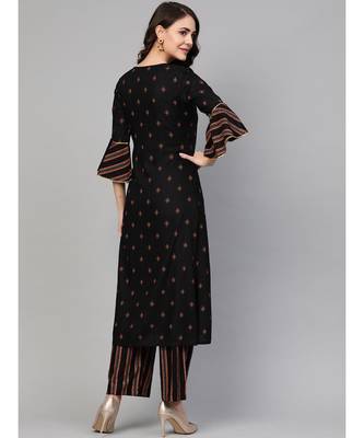 Black Gold Printed Kurta Set 4