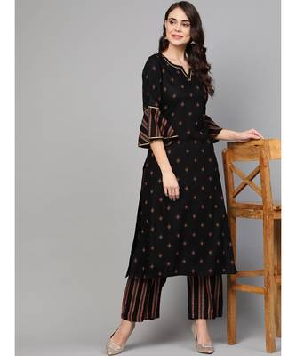 Black Gold Printed Kurta Set 5