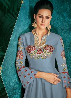 Aqua Blue Silk Blend Anarkali Salwar Kameez 2