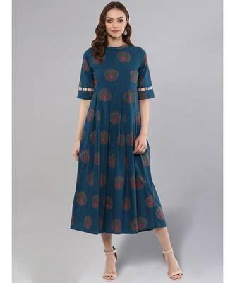 Blue Box Pleated Kurta 1
