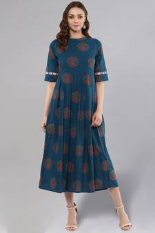 Blue Box Pleated Kurta