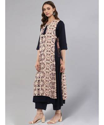 Navy Blue Printed Panelled Kurta 4