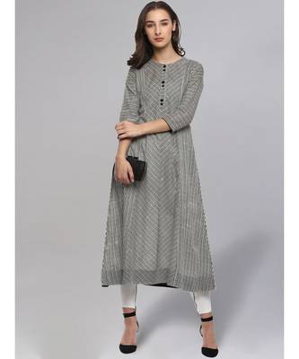 Striped Black & White Flared Kurta 2