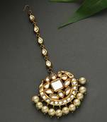 Jannat Polki And Pearls Floral Mang Tikka