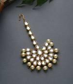 Sidhi Kundan Shell Pearl Mang Tikka