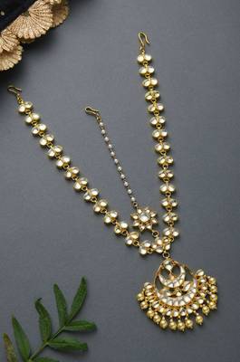 Riana Kundan Gold Tone With Shell Pearls Maatha Patti 1