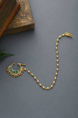 Amara Green Kundan Nosepin 1