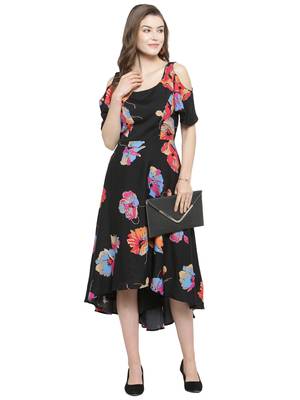 Black plain crepe short-dresses 5