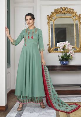 Green embroidered silk salwar 1