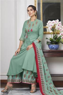 Green embroidered silk salwar 4