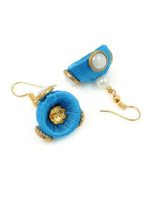 Girls Blue Doomed Kundan Jhumka Earrings 5