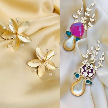 Gold earrings 1