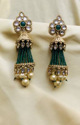 Gold earrings 2