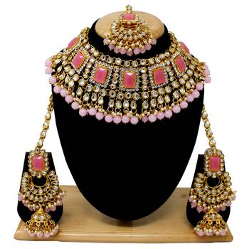 Pink necklaces 2