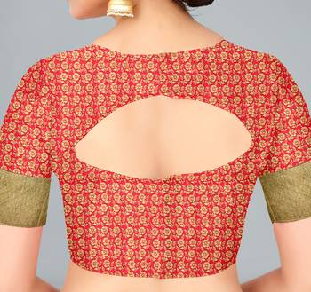 Beige woven banarasi silk saree with blouse 6