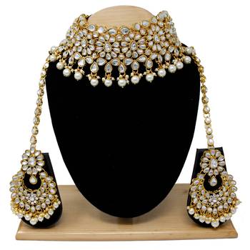 White necklaces 2