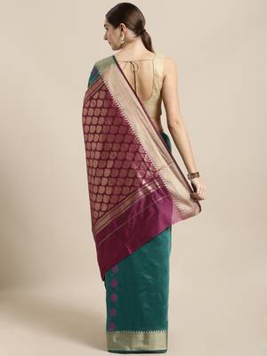 Green woven cotton saree with blouse 2
