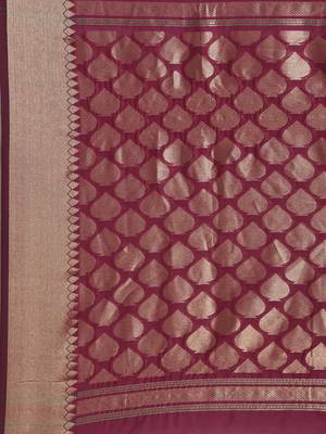 Green woven cotton saree with blouse 4