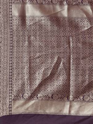 Pink woven raw silk saree with blouse 4