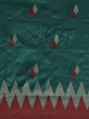 Green woven raw silk saree with blouse 5