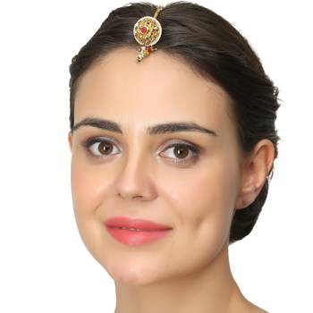 Gold Pearl Maang Tikka 2