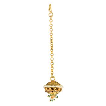 Gold Pearl Maang Tikka 4